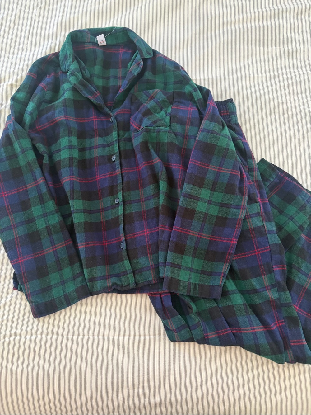 Old Navy match the fam plaid flannel holiday pjs women's TALL M / L